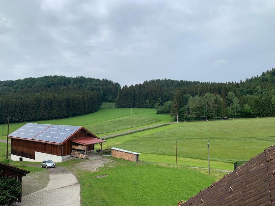 Idyllisches Ferienapartment Allgaeu Bad Groenenbach Luaran gambar